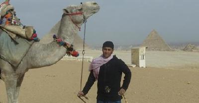 Egyptian pyramids reopen for tourism