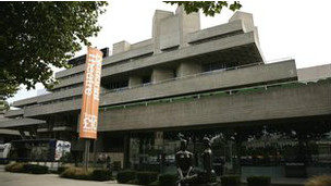 小劇院在倫敦正變得越來越時髦