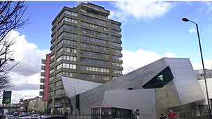 特稿：倫敦都會大學(xué)事件及應(yīng)對方法