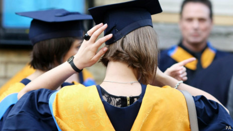 “學(xué)生開銷提供83萬多就業(yè)機(jī)會(huì)”