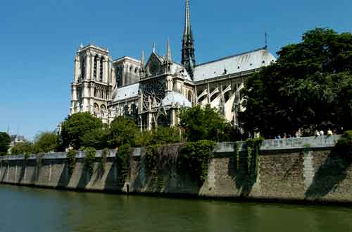 麗影與樂音:巴黎圣母院850歲生日快樂