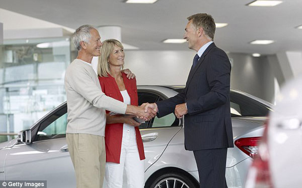 研究：購物帶女性 決策更合理