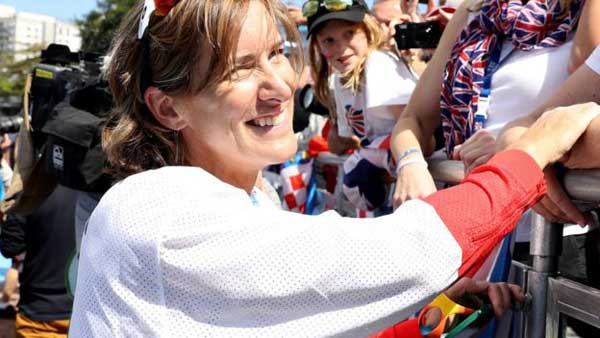 老當(dāng)益壯！拼搏在奧運(yùn)賽場(chǎng)的老將們