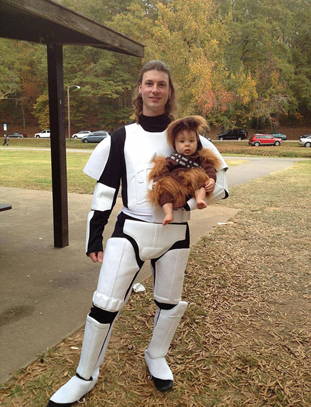 天才父母萬圣節搞怪親子裝火遍網絡（組圖）