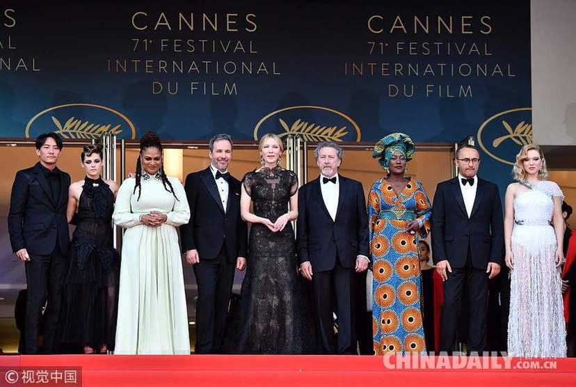 李宇春郭富城領(lǐng)銜中國(guó)軍團(tuán)亮相 戛納紅毯刮起中國(guó)風(fēng)（組圖）