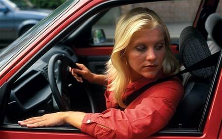 德國小鎮停車位男女有別