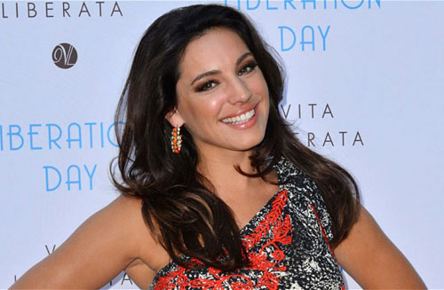 完美女友:長得像凱莉·布魯克還是足球迷