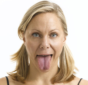 祛皺良方:鬼臉瑜伽