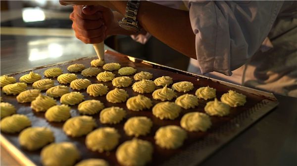 Flavorful life of an autistic baker