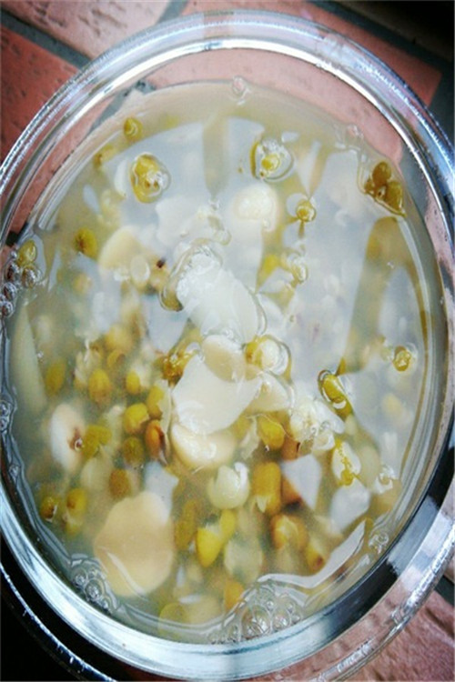 Warming winter soups to ward off illness