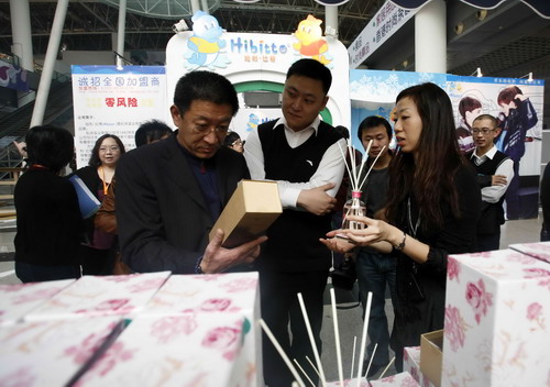 香港時尚購物展在山東濟南開展