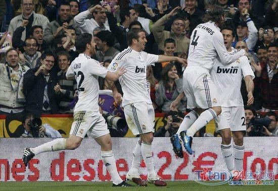 阿隆索引領逆轉 德比戰皇馬3-2馬競再登頂