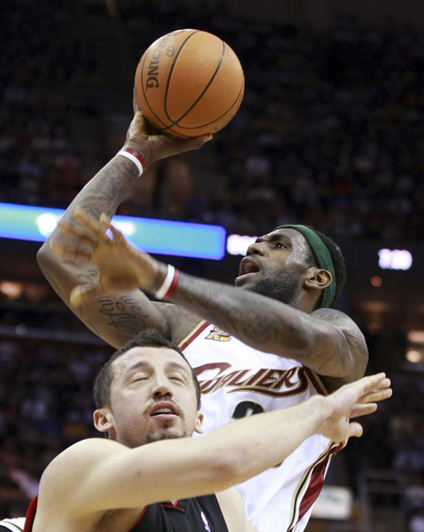 NBA：波什被擊傷 猛龍101:113不敵騎士