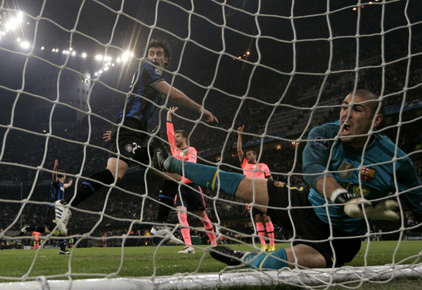 歐冠：國(guó)米主場(chǎng)3:1逆轉(zhuǎn)巴塞羅那