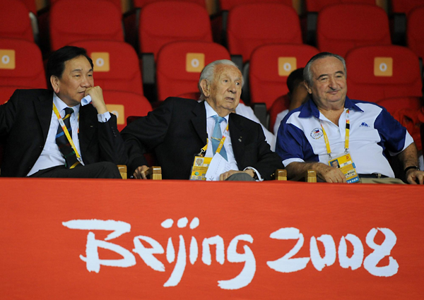 國際奧委會終身名譽主席薩馬蘭奇去世