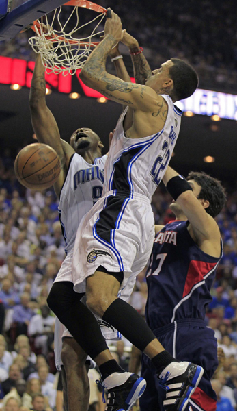 NBA：魔術(shù)首戰(zhàn)狂勝老鷹43分 1:0領(lǐng)先