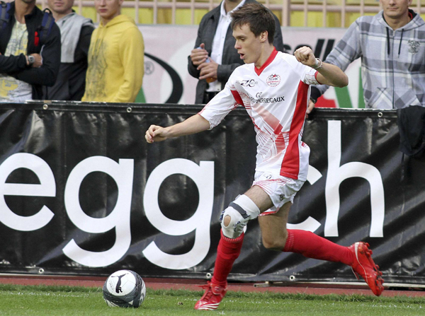 F1明星車手參加足球慈善賽 籌款幫助世界兒童