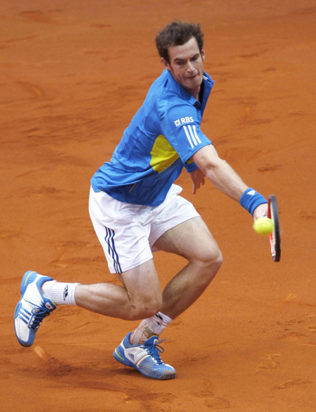 馬德里賽：納達(dá)爾苦戰(zhàn)過關(guān) 小威遭逆轉(zhuǎn)出局