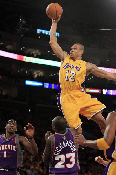 NBA：科比40分力壓納什兩雙 西部決賽湖人1:0太陽