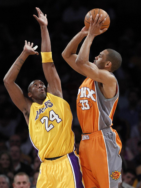 NBA：科比創季后賽新高 湖人再擒太陽