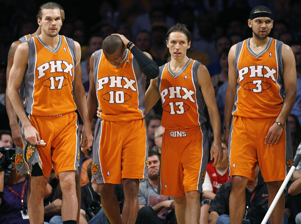 NBA：科比創(chuàng)季后賽新高 湖人再擒太陽