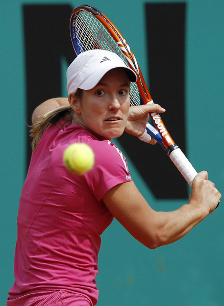 法網(wǎng)：納達(dá)爾取得開門紅 薩芬娜爆大冷