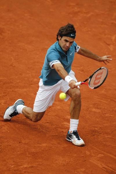 法網(wǎng)：費(fèi)德勒爆冷無緣四強(qiáng) 德門蒂耶娃戲劇性逆轉(zhuǎn)