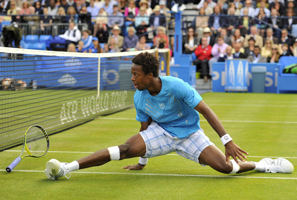 女王杯：穆雷攜羅迪克晉級 孟菲爾斯不敵舒特勒