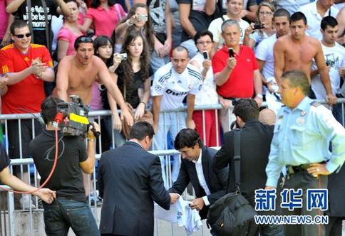 “再見，隊長！”——傳奇勞爾告別皇馬