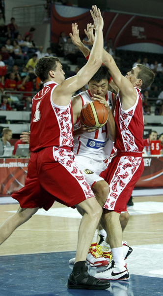 男籃世錦賽：中國(guó)隊(duì)不敵俄羅斯 出線僅存理論可能