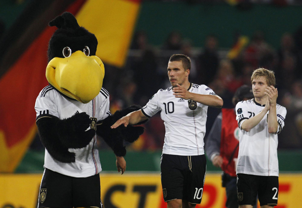 歐預(yù)賽：英格蘭輕取瑞士 意大利德國大勝弱旅