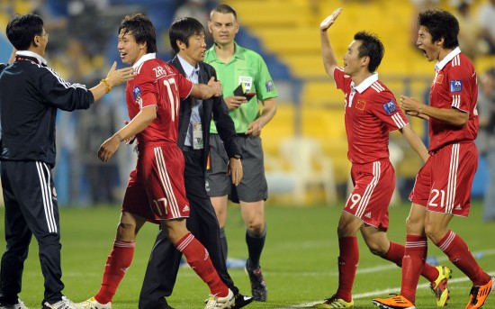亞洲杯：中國隊2:0完勝10人科威特 取得開門紅