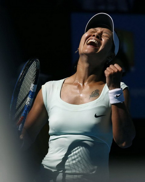 澳網：李娜逆轉沃茲尼亞奇 首入大滿貫決賽