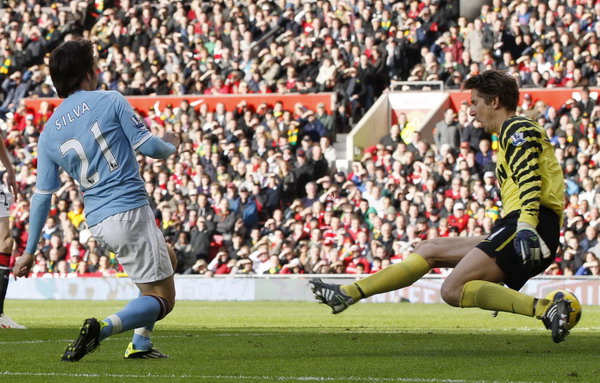 英超：魯尼超級世界波絕殺納尼傳射 曼聯2:1勝曼城