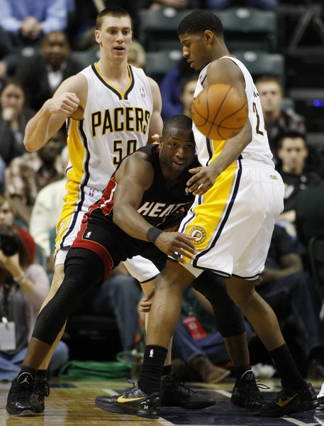 韋德41分三巨頭合砍90分 熱火終結步行者三連勝