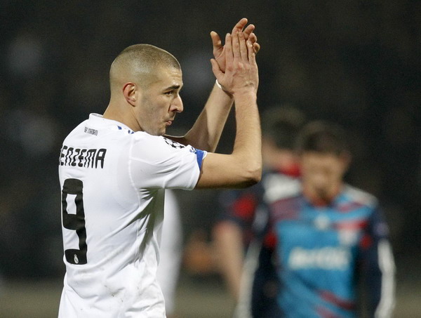 歐冠:本澤馬出場43秒破門C羅中柱 皇馬客場平里昂