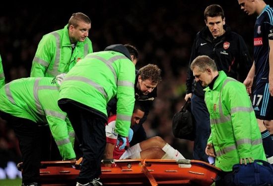 7年后再登皇座拿曼聯墊腳 阿森納可追尋國米