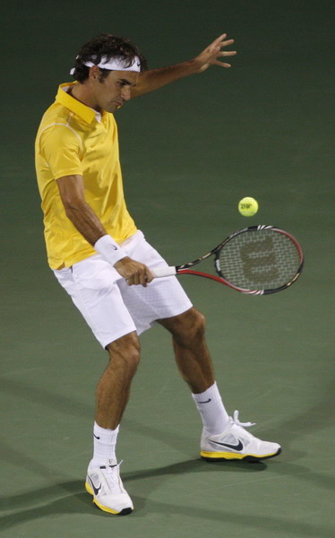 迪拜賽小德勝費德勒 賽季不敗摘職業第20冠