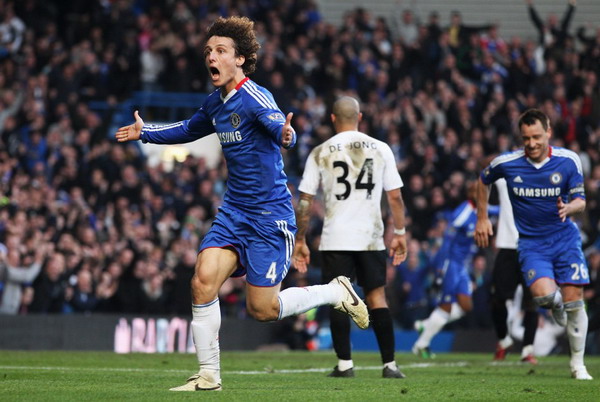 新援破門 切爾西2:0曼城 入前三