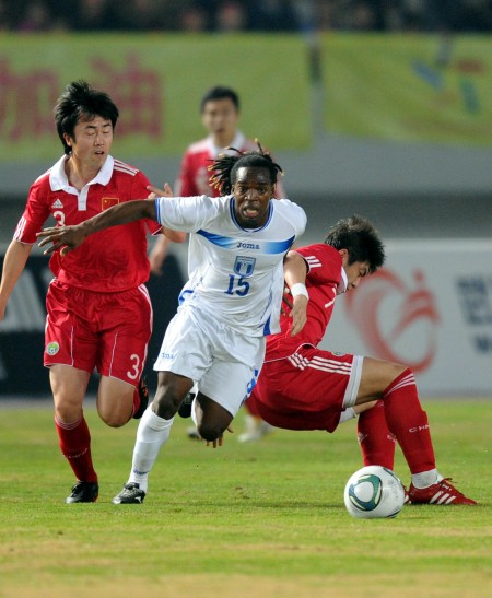 友誼賽：國足3:0完勝洪都拉斯 蒿俊閔上演助攻帽子戲法