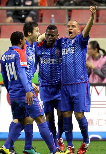 中超揭幕：山東3度領(lǐng)先被成都追平 上海補時失球平青島