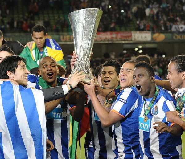 歐聯杯:法爾考絕殺波爾圖1:0奪冠