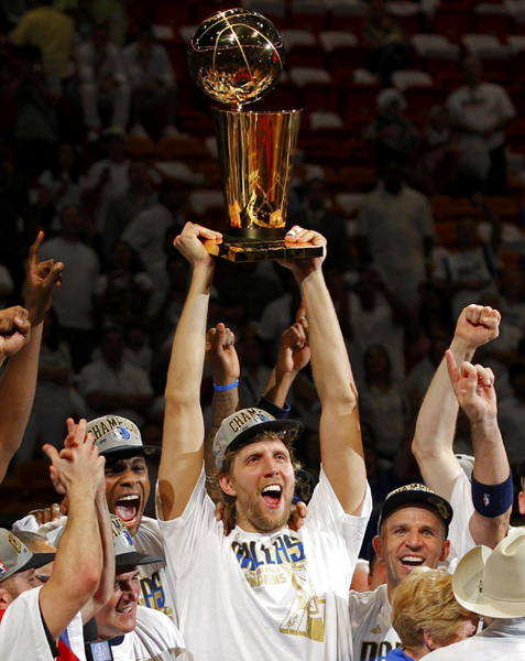 詹姆斯夢游 小牛勝熱火4:2贏得總冠軍