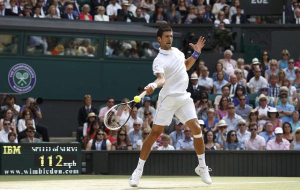 小德終結費納8年壟斷 溫網首度折桂慶祝登頂世界第一