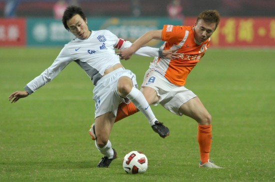 足協(xié)杯：天津泰達(dá)2:1戰(zhàn)勝山東魯能首次捧杯