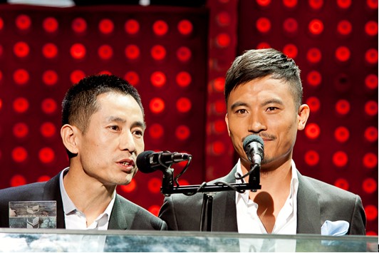 成泰燊、耿樂(lè) 妙言獻(xiàn)詞 感謝電影幕后的創(chuàng)作人員