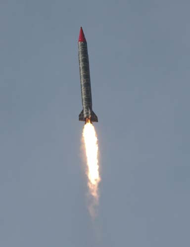 Pakistan tests Hatf-5 missile