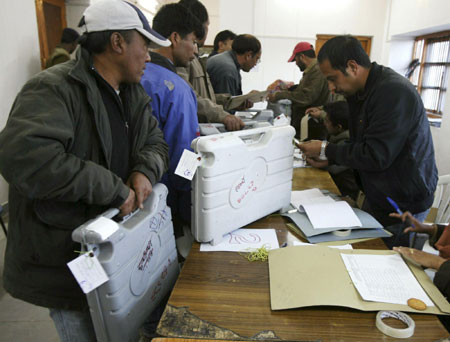 India's monthlong election ends