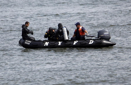 3 bodies recovered in Hudson air collision