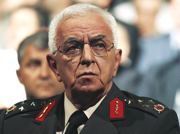 Turkey's top army leaders resign Turkey's top army leaders resign
